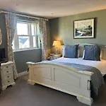 Horse & Hound 3* Delgany
