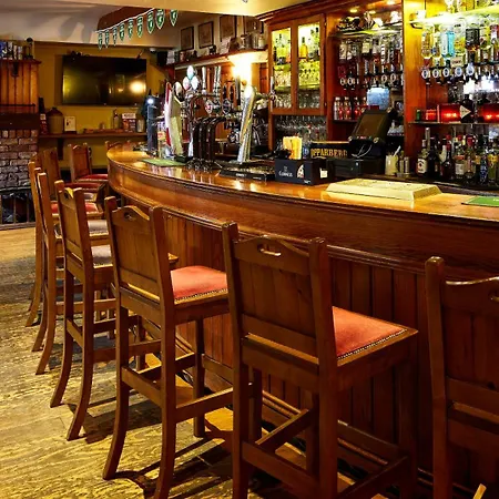 Horse & Hound Hotel Delgany