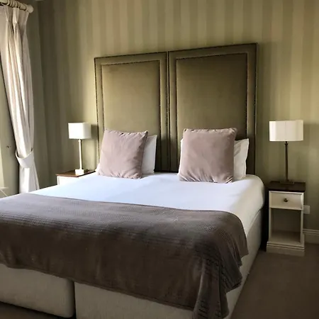 Hotell Horse & Hound Delgany