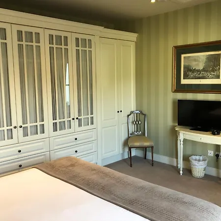 Horse & Hound Hotell Delgany