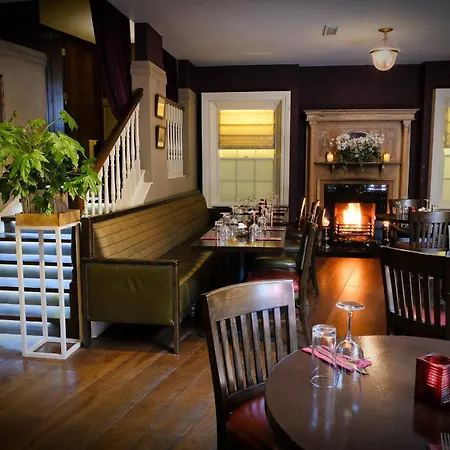 Hotell Horse & Hound