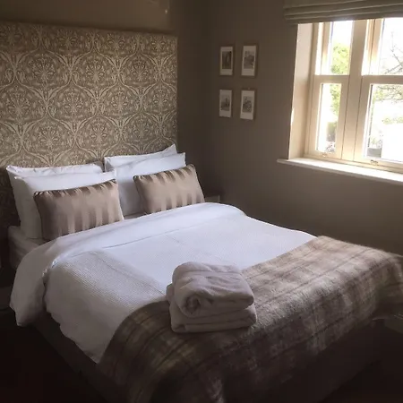 Horse & Hound Delgany