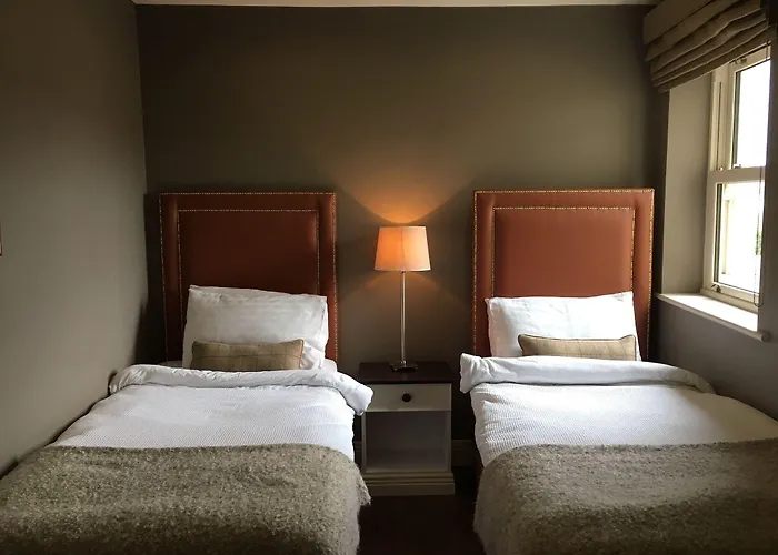 Horse & Hound 3* Delgany